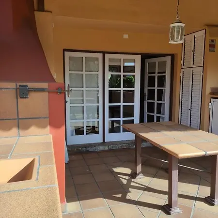 Casa Alberto * Brena Baja